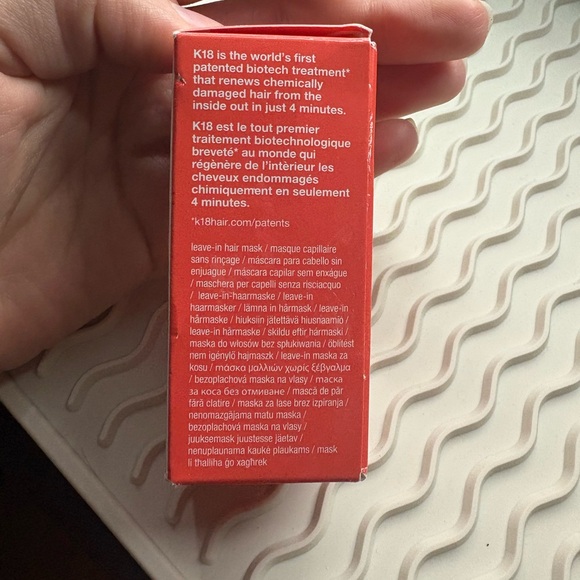K18 Leave-In Molecular Repair Hair Mask - Picture 2 of 7
